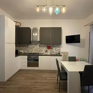 Easyrome - A San Paolo , Roma Italia