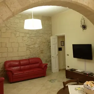 Le Antiche Mura , Lecce Italia